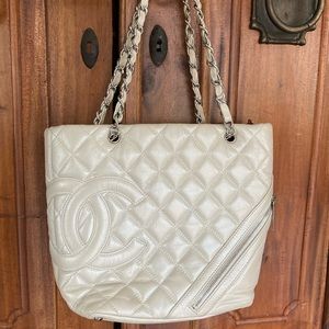 CHANEL authentic Ligne cambon pearl grey bag